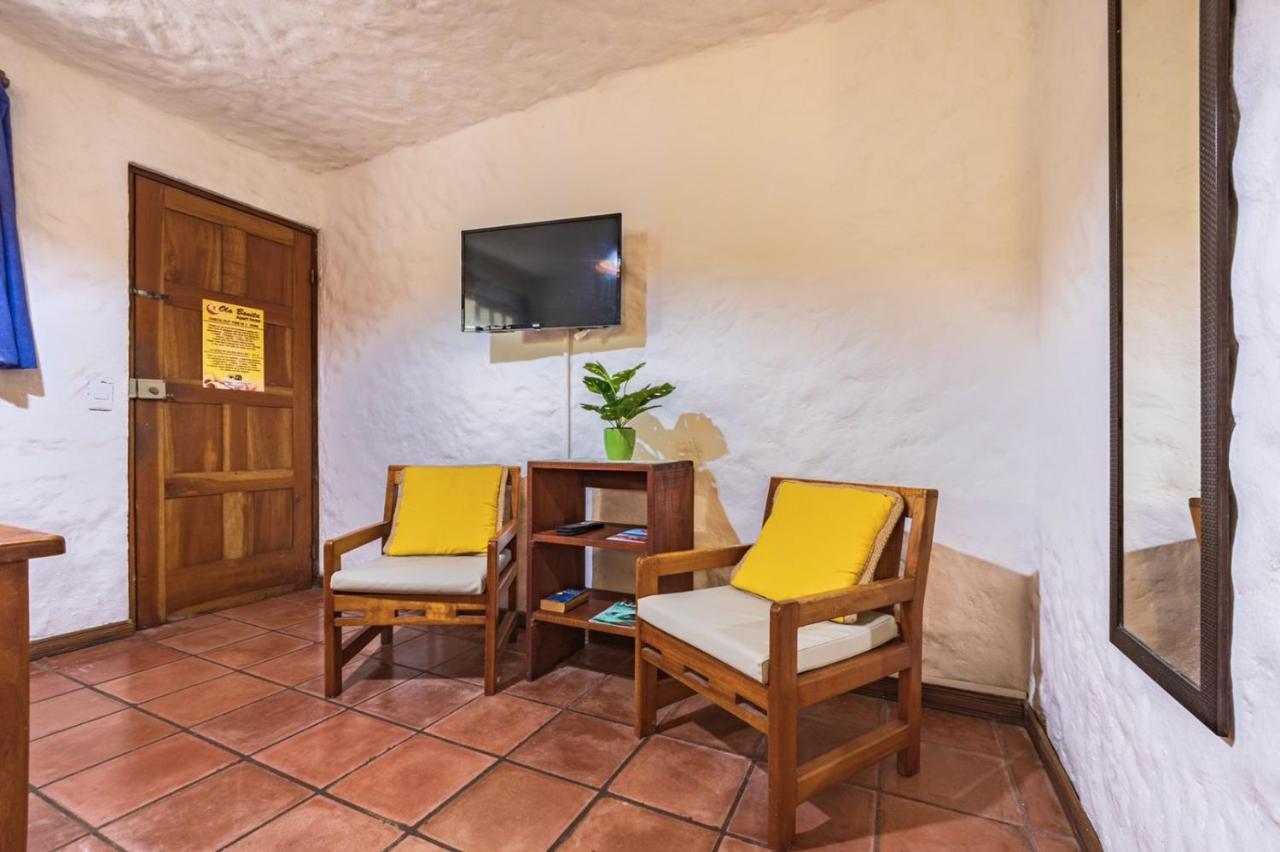 Ola Bonita Beachfront Apart Hotel Плайя-Эрмоса Экстерьер фото