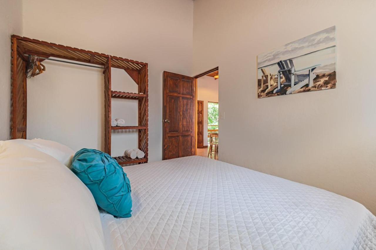 Ola Bonita Beachfront Apart Hotel Плайя-Эрмоса Экстерьер фото