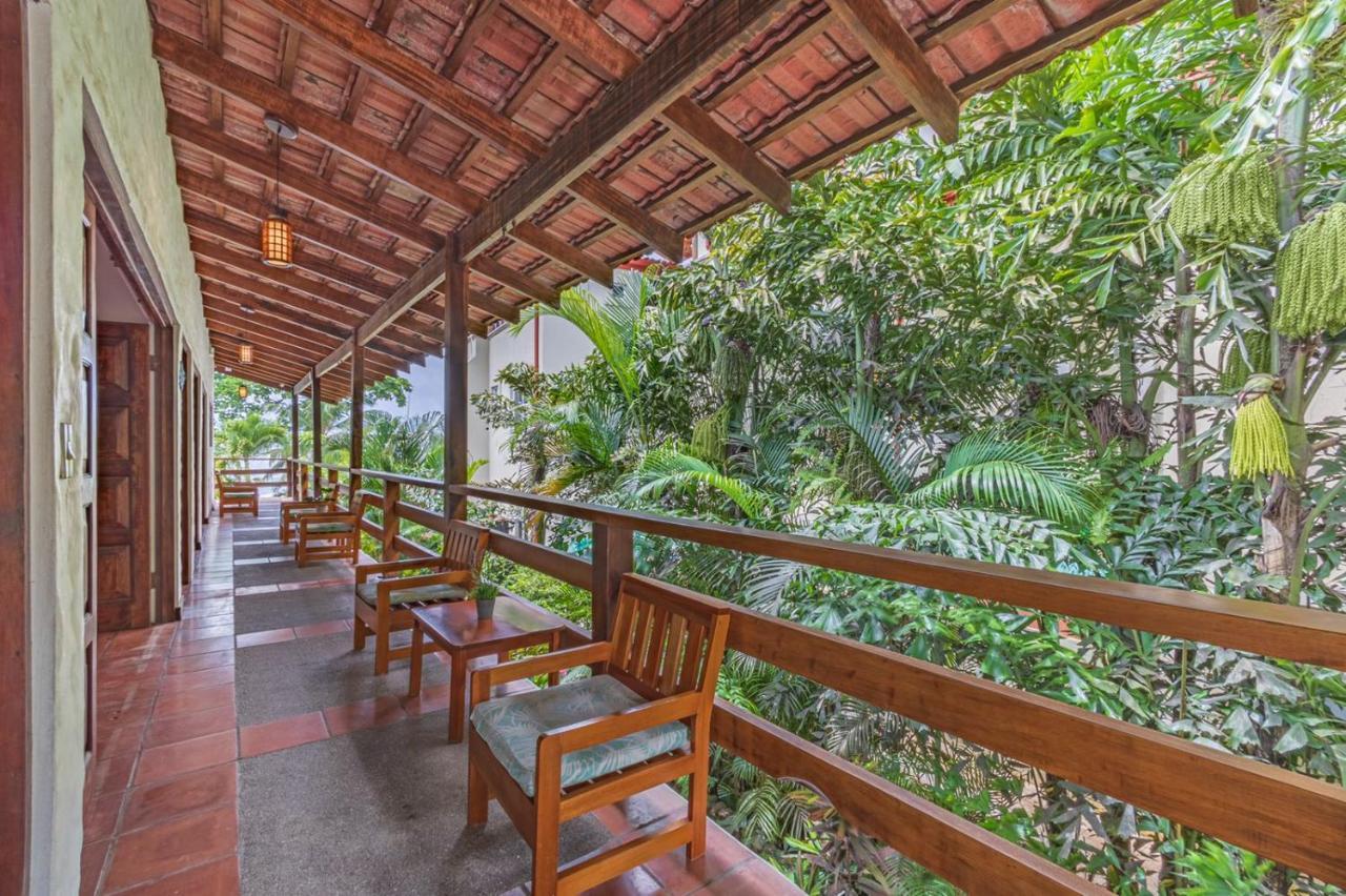 Ola Bonita Beachfront Apart Hotel Плайя-Эрмоса Экстерьер фото