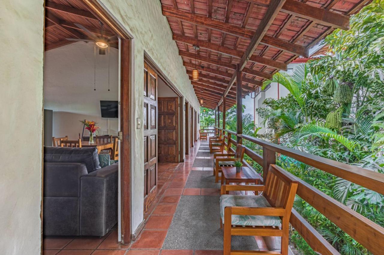 Ola Bonita Beachfront Apart Hotel Плайя-Эрмоса Экстерьер фото