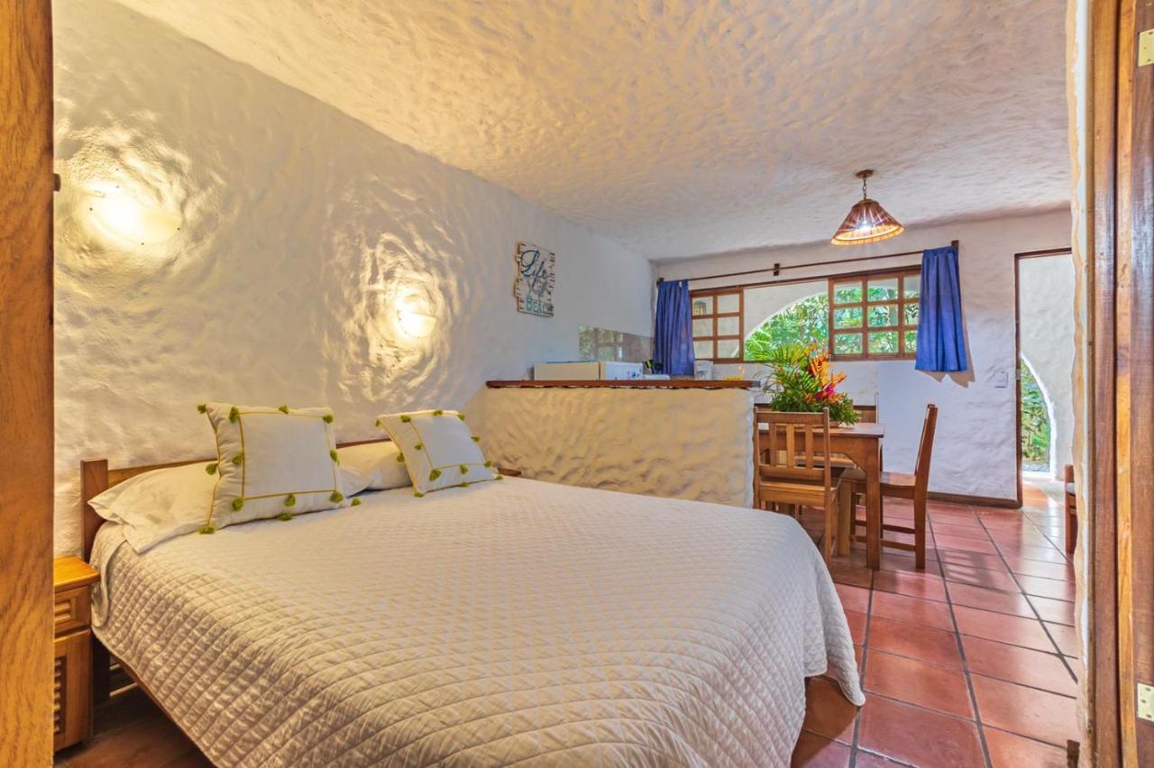 Ola Bonita Beachfront Apart Hotel Плайя-Эрмоса Экстерьер фото